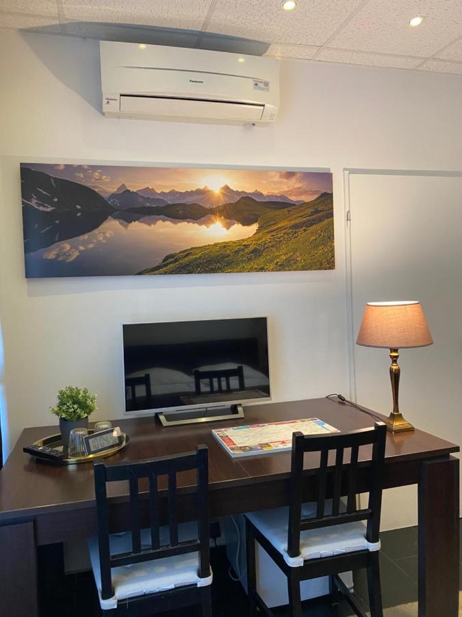 Premium Hostel เบอร์ลิน ภายนอก รูปภาพ